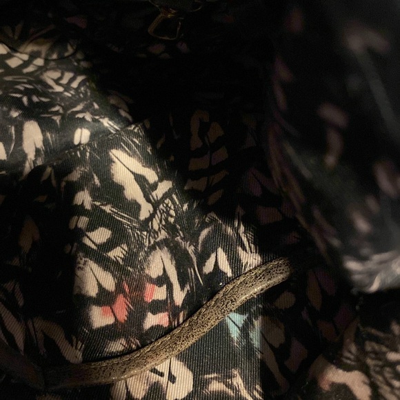 Jessica Simpson Fringe Bag - Picture 10 of 11